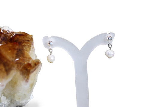 Cultured Pearl Earrings